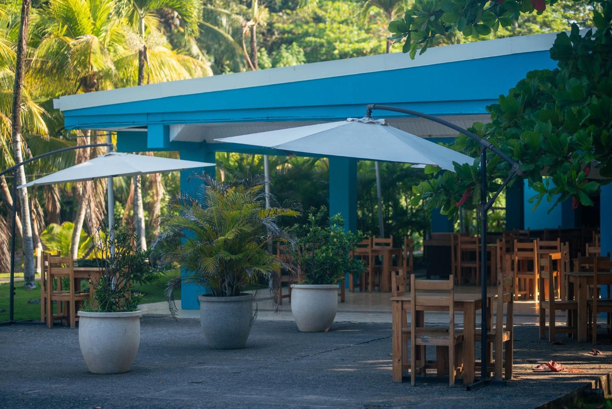 Beach Break Resort & Cr Surf Camp Jacó Екстериор снимка
