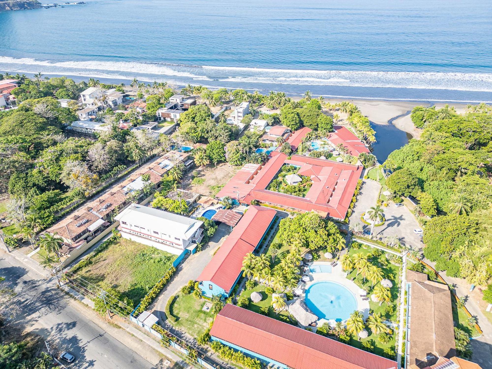 Beach Break Resort & Cr Surf Camp Jacó Екстериор снимка