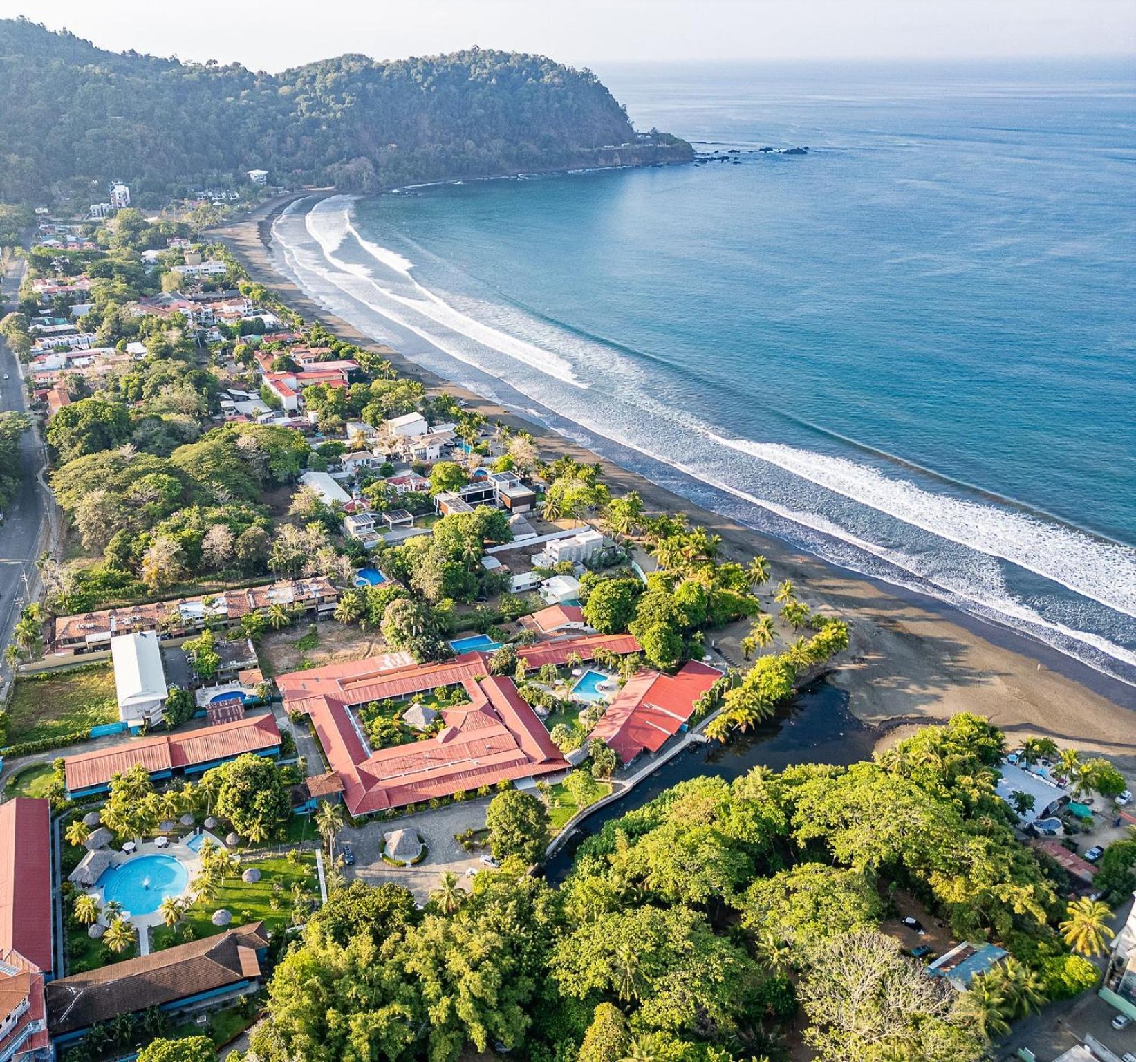 Beach Break Resort & Cr Surf Camp Jacó Екстериор снимка