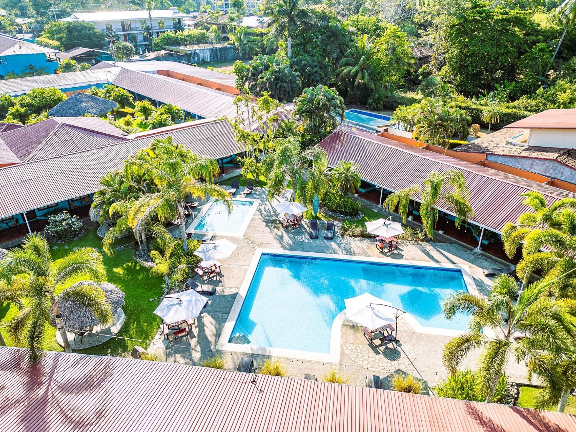 Beach Break Resort & Cr Surf Camp Jacó Екстериор снимка