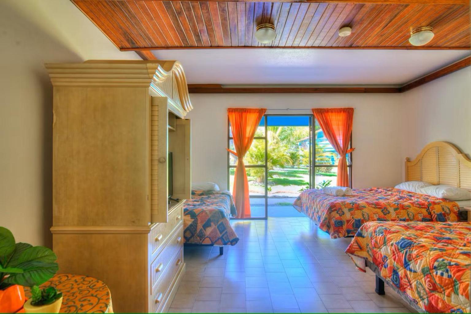 Beach Break Resort & Cr Surf Camp Jacó Екстериор снимка