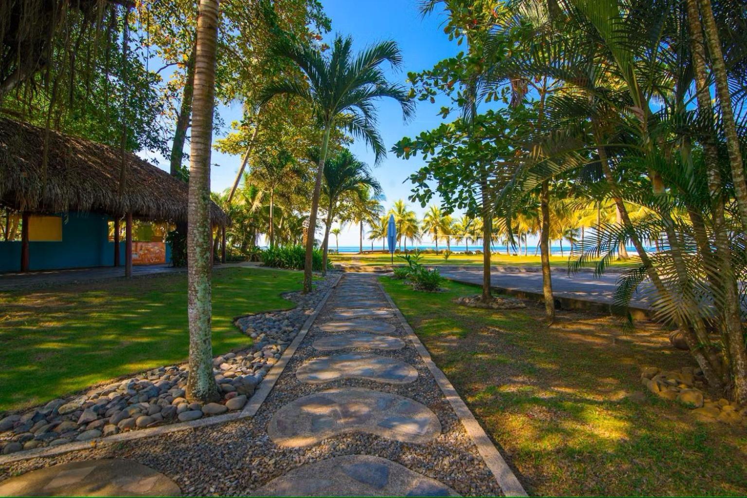 Beach Break Resort & Cr Surf Camp Jacó Екстериор снимка